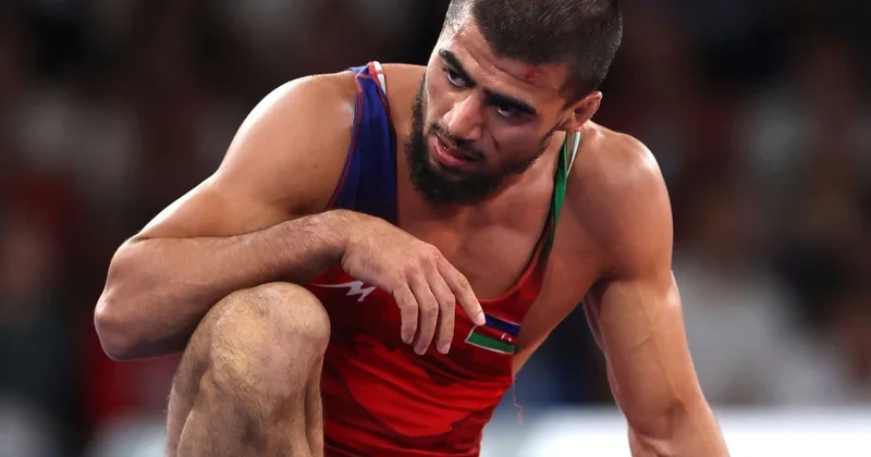 Həsrət Cəfərov gümüş medalçı oldu