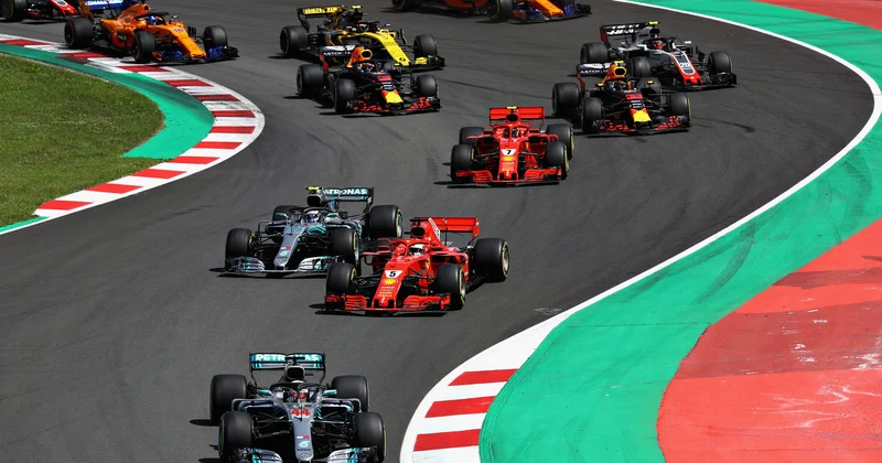 Bakıda keçirilən Formula 1 Azərbaycan Qran Prisindən həyacan dolu VİDEOLAR