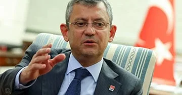 Özgür Özəl yenidən partiya lideri seçilib...