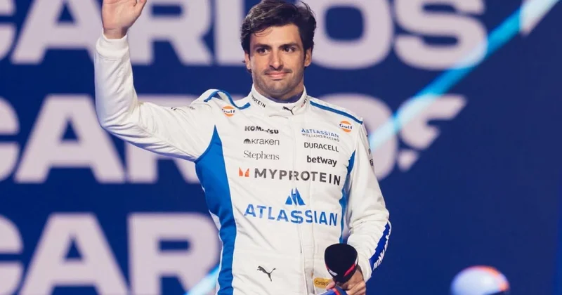 Sayns “Williams”la ilk podiumunu şərh edib