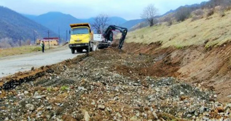 Astarada yağış suları, ucqar dağ kənd yollarına zərər verib