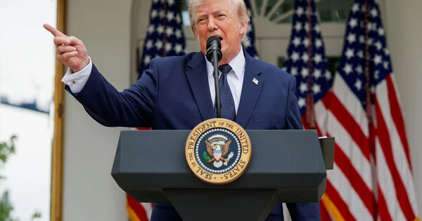 Утратили контроль : Дональд Трамп критикует удары по НПЗ и призывает к немедленному завершению войны в Украине