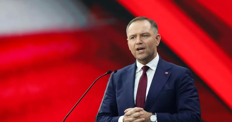 Президент Польши оказался замешан в финансовом скандале