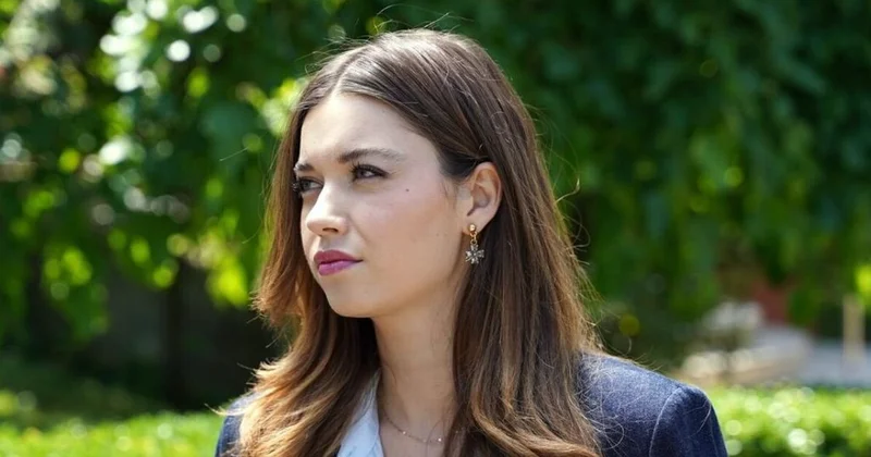 Турецкую актрису задержали в аэропорту Стамбула по делу о наркотиках Minval Politika