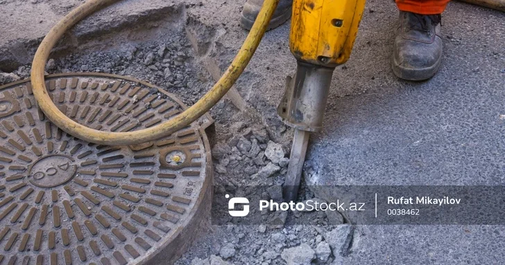 В Баку временно ограничат движение из за восстановления дорожного покрытия