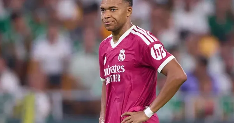 Mbappe “Atletiko” məğlubiyyətindən sonra hakim qərarlarına toxundu