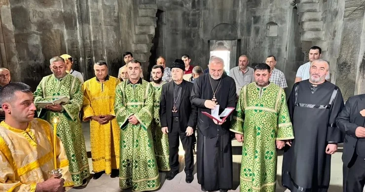 Gəncəsər monastırına səfər etdilər