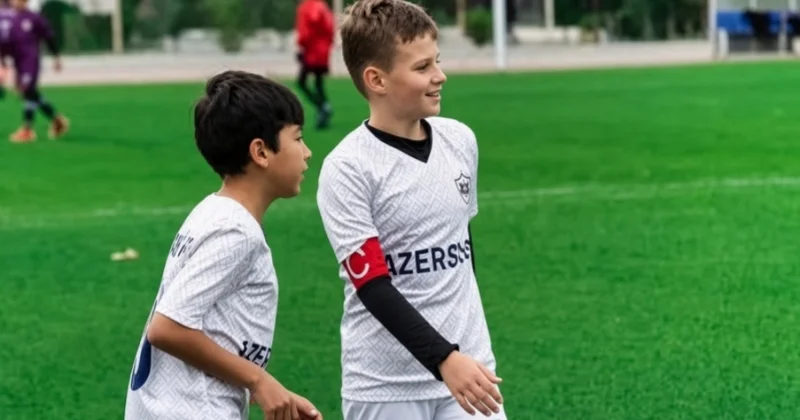 “Arzum milli komandada oynamaqdır” Makim Medvedevin oğlu
