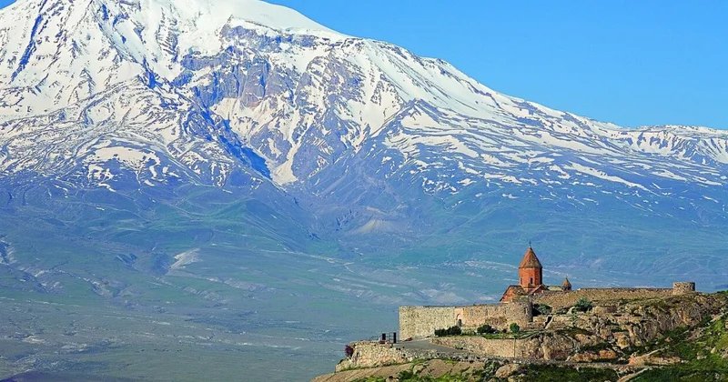 Qərbi Azərbaycanda tarixi abidələrimiz Aselişad / Xorvirab məbədi