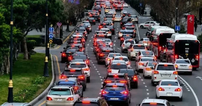 Boşalan kəndlərimizə qayıdış proqramı lazımdır Komitə sədri tıxacdan danışdı