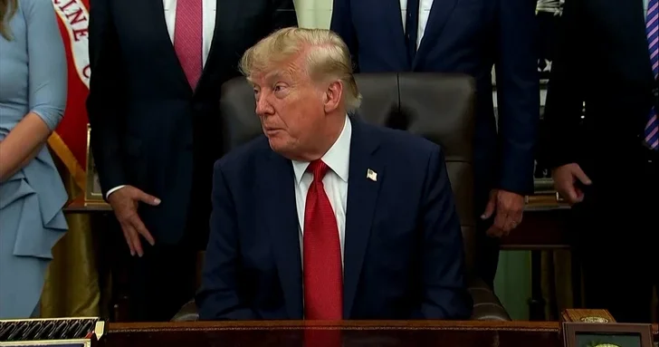 Телеканалы в пресс пуле Белого дома отказались освещать мероприятия с Трампом
