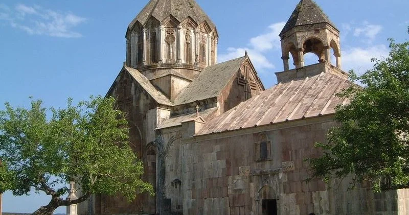 Qafqaz Albaniyası xristian irsinin erməni irsi kimi təqdim edilməsi cəhdləri tənqid edilib RƏY