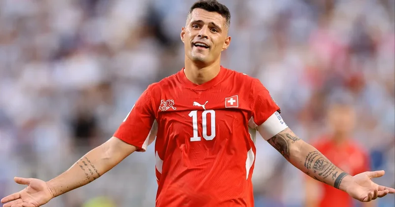 Məşhur futbolçu COVID 19 sertifikatına görə beş il həbs oluna bilər