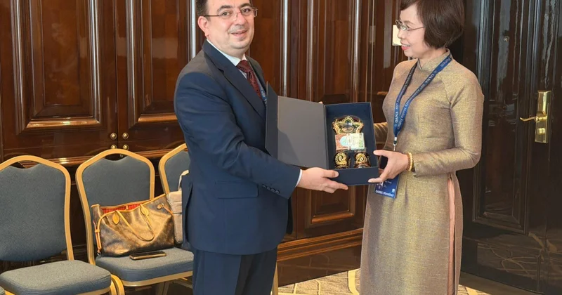 AZƏRTAC və Vyetnamın VNA xəbər agentliyi xəbər mübadiləsini gücləndirəcəklər
