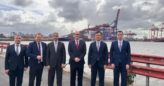 ADY Hamburq Limanı ilə mühüm razılaşma imzaladı