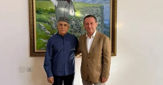 Millət vəkili xalq artisti Alim Qasımovla görüşüb