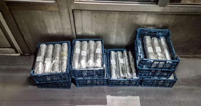Azərbaycandan keçməklə İrandan Rusiyaya aparılan yükdə 80 kq a yaxın marixuana aşkarlanıb