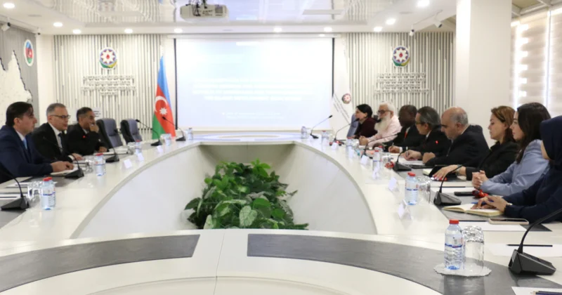 İİTKM ilə İslam İnkişaf Bankı arasında əməkdaşlıq məsələləri dəyərləndirilib