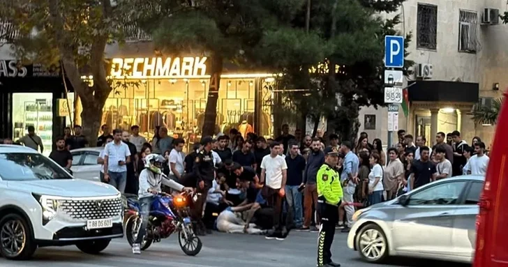Во время пожара в Баку водитель сбил пешехода и скрылся