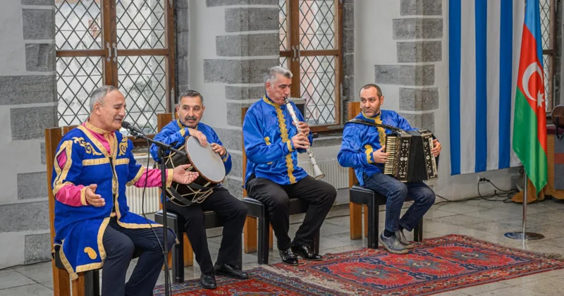 “Saz və Balaban”: Estoniyada Azərbaycan folklor musiqisi və rəqsləri təqdim olunub