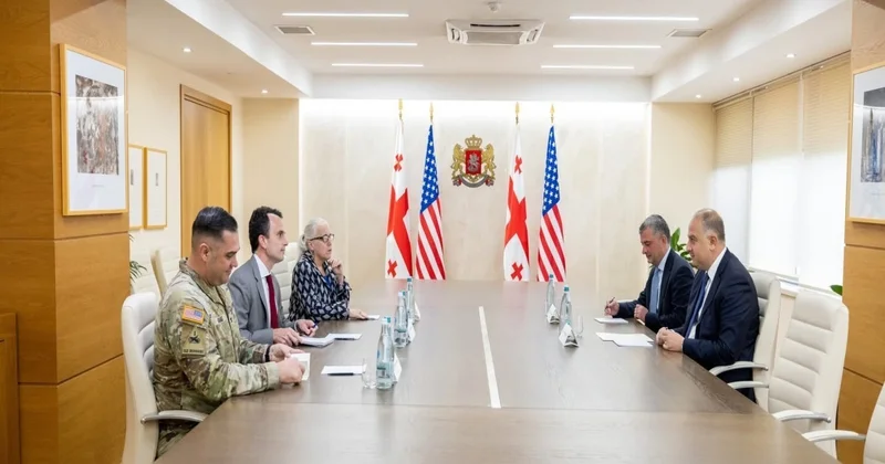 Представитель Минобороны США провел переговоры в Грузии