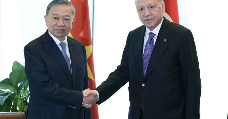 Ərdoğan vyetnamlı həmkarı ilə regional və qlobal məsələləri müzakirə edib