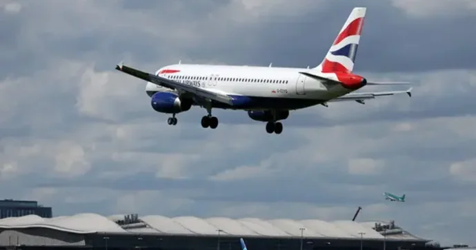 Uçuşların idarə edilməsi sistemindəki yeni nasazlıq aeroportların işini pozdu