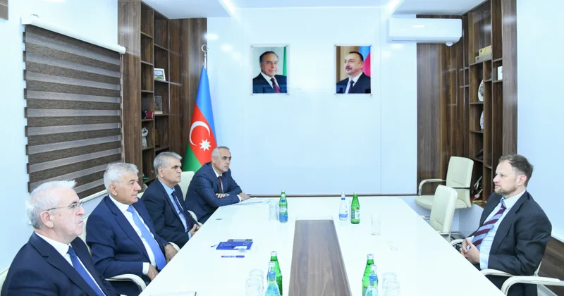 BMU da İsrailin kibertəhlükəsizlik üzrə tanınmış alimi ilə görüş olub