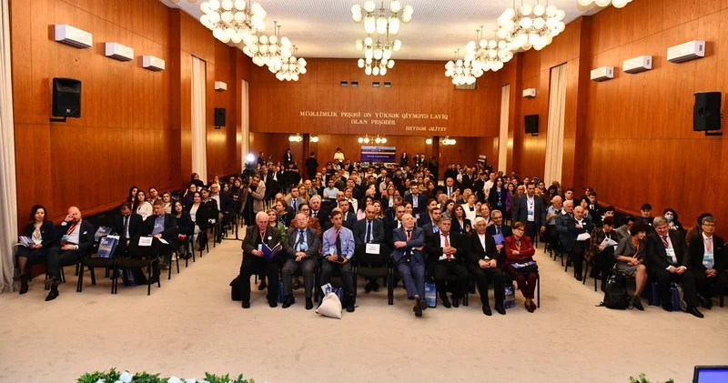 ADNSU da 7 ci Beynəlxalq Avrasiya Risk Konfransı öz işinə başladı FOTO
