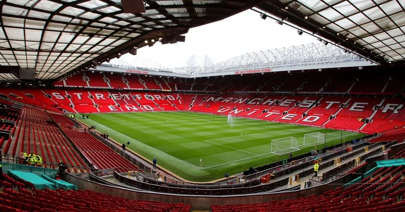 “Old Trafford”dan çıxanlar yeni meydanlarda işıq saçır