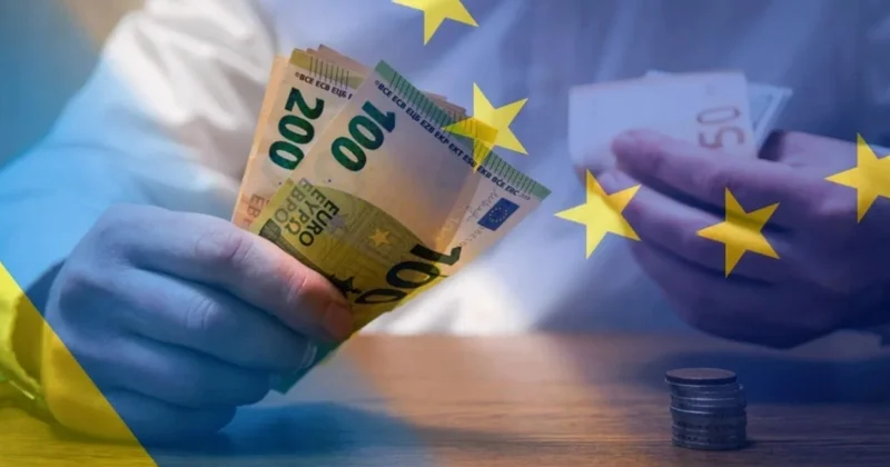 Евросоюз осыпал Украину миллиардами