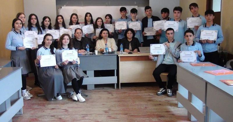 Erkən nikahlara qarşı maarfiləndirici layihə yekunlaşıb