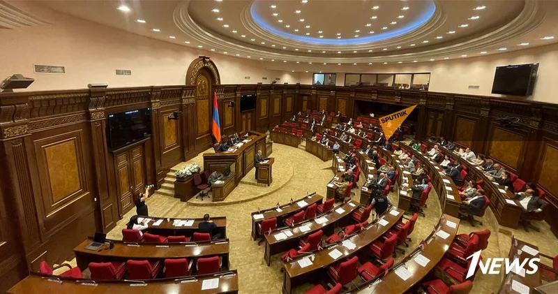 Парламент Армении отклонил заявление оппозиции о национальном кризисе
