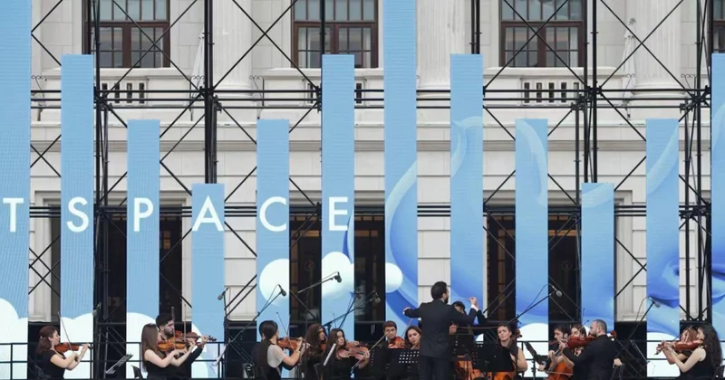 Dövlət Akademik Filarmoniyasının kollektivi Şanxay Beynəlxalq İncəsənət Festivalında çıxış edib