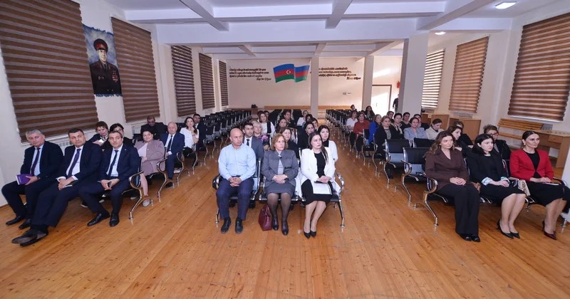Ümumi təhsil müəssisələrinin rəhbərləri ilə görüşlər keçirilib