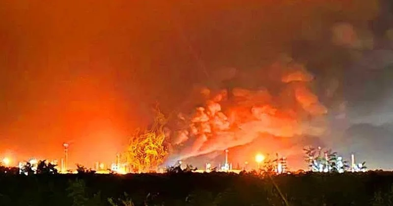 Под Будапештом горит НПЗ ВИДЕО