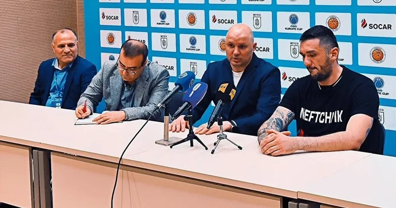 “Neftçi”nin baş məşqçisi: “Bu, “Neftçi” üçün tarixi bir qələbədir”