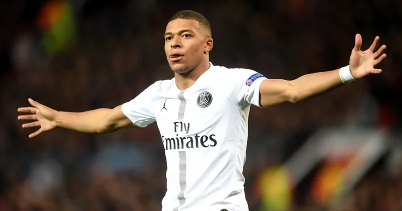 Mbappe 11 ildən sonra Ronaldunun Real da nadir nailiyyətini təkrarladı
