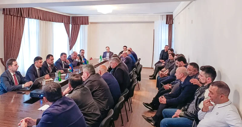 Gəncədə “Mənşə sertifikatı” alt modulundan istifadəyə dair maarifləndirici görüş keçirilib