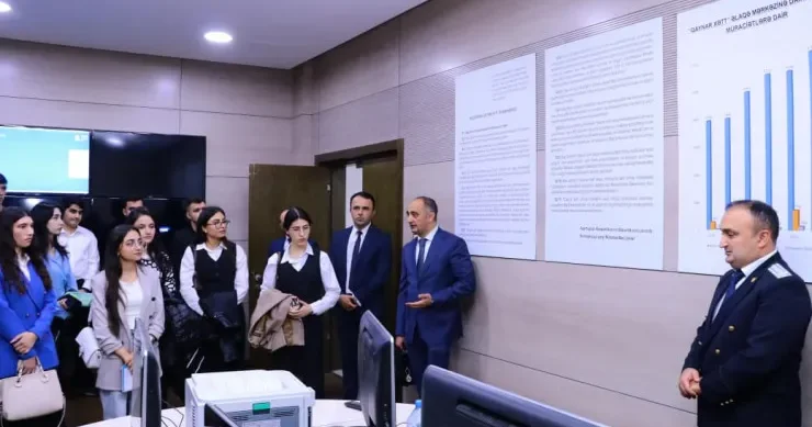 BDU tələbələri PROKURORLUQDA