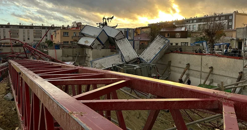 Fransada tornado 3 kranı aşırdı, 1 nəfər öldü VİDEO