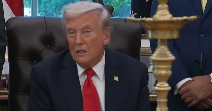 Трамп заявил, что определится с решением о встрече с Путиным в течение двух дней