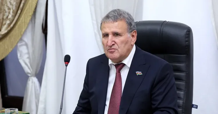 Qızımın bir milyonu yox, çoxlu qızıl zinət əşyaları oğurlanıb İsa Həbibbəyli