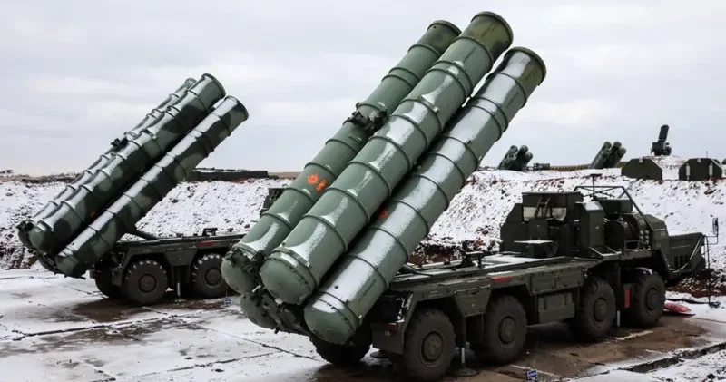 Hindistan Rusiyadan S 400 raketləri alacaq