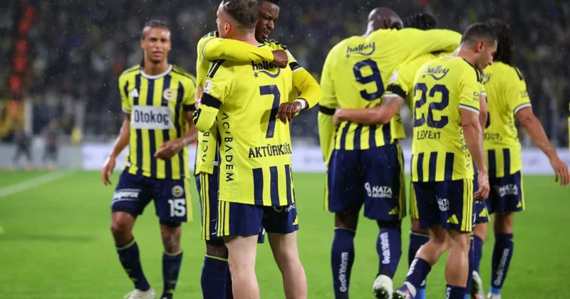 “Fənərbağça” yenə “Sabah”a görə tənqid olundu: Türkiyə mətbuatı ÇL dəki xal itkisini bağışlamadı in İCMALI