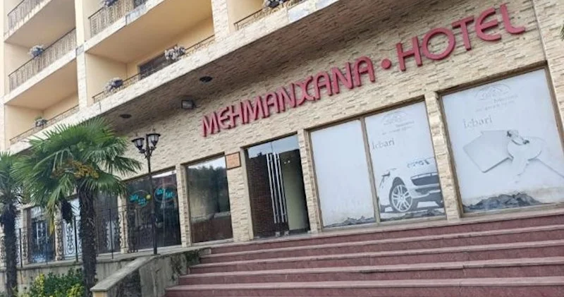 Lənkəranda 4 mərtəbəli otel 2,2 milyon manata hərraca çıxarıldı Fotolar