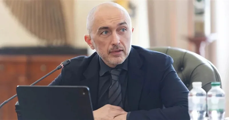 Глава Нацбанка Украины подал в отставку ОБНОВЛЕНО
