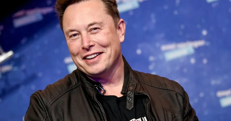 SpaceX və Tesla birləşməni araşdırmağa başlayıblar
