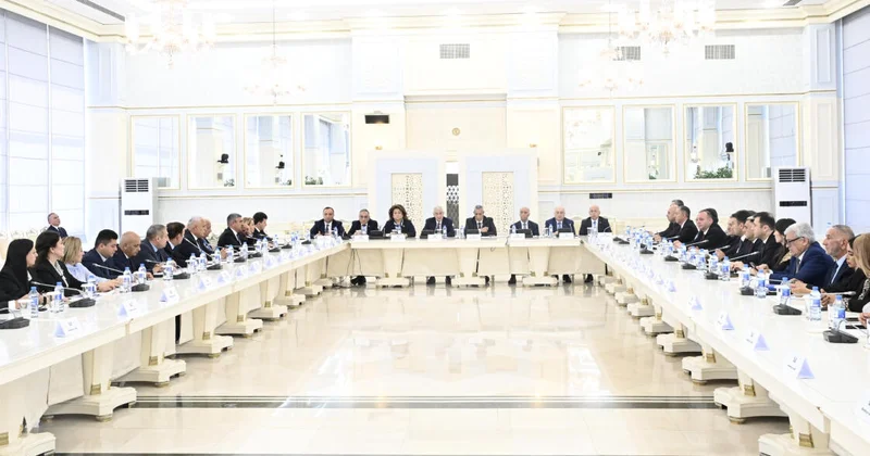Milli Məclisin Regional məsələlər komitəsinin təşkilatçılığı ilə konfrans keçirilib