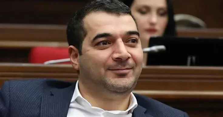 Paşinyan qaynına vəzifə verdi